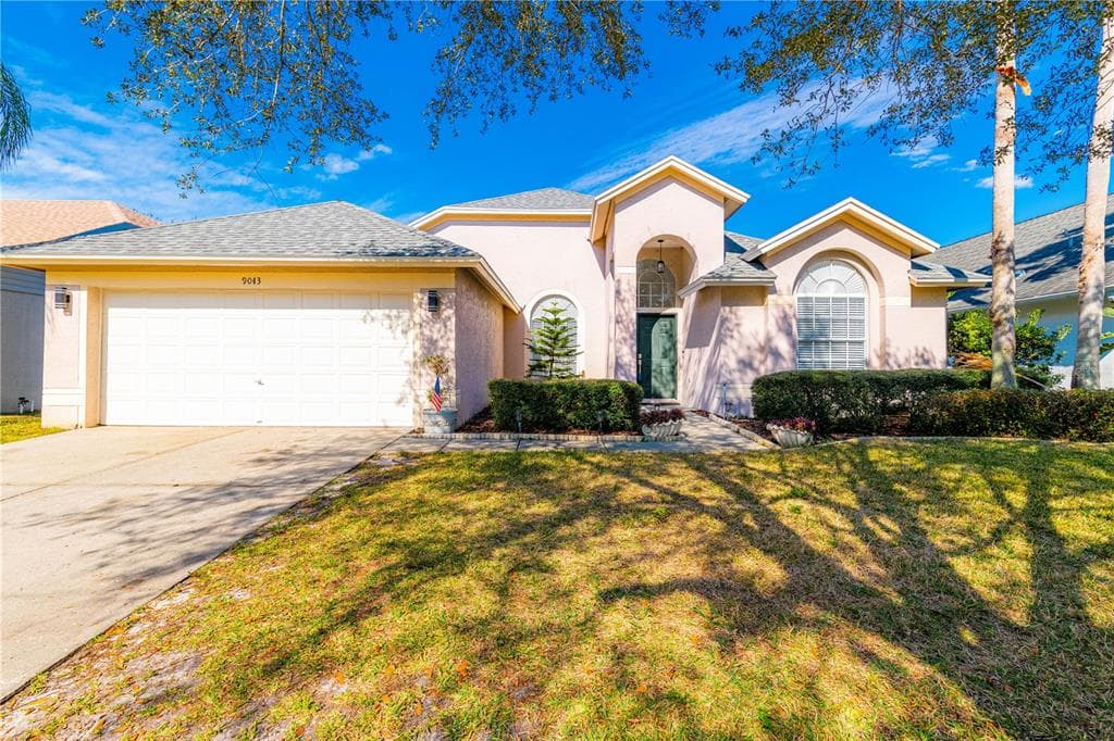 9013 WESTBAY BOULEVARD TAMPA, FL 33615