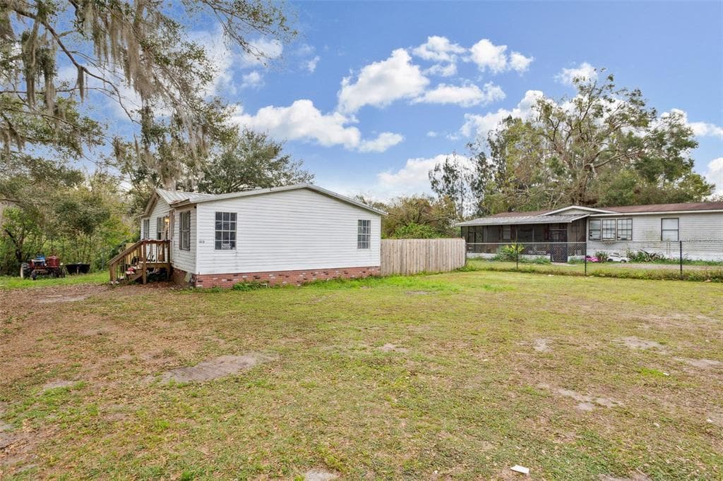 3019 CRYSTAL HILLS DRIVE LAKELAND, FL 33801
