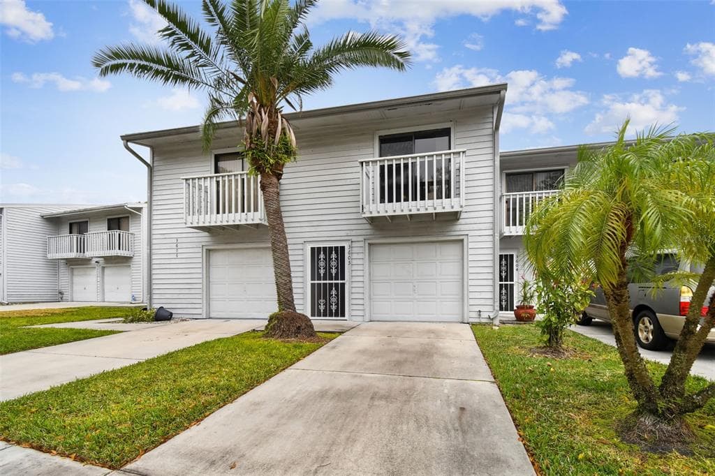 6206 92ND PLACE N UNIT 3605
