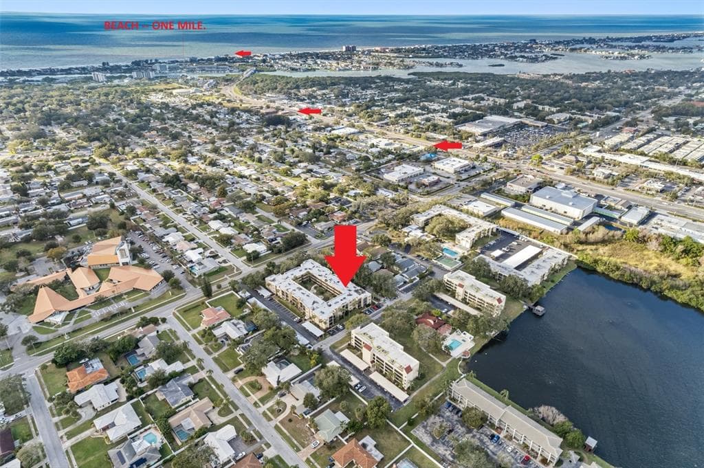 11485 OAKHURST ROAD UNIT 307 LARGO, FL 33774