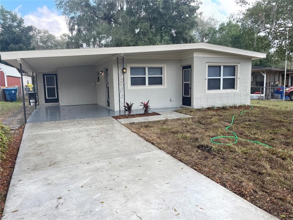 21379 CANAL DRIVE BROOKSVILLE, FL 34601