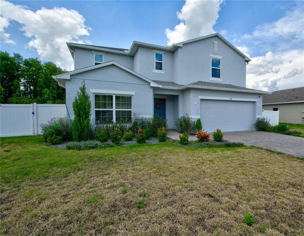 393 BLUE LAKE CIRCLE KISSIMMEE, FL 34758