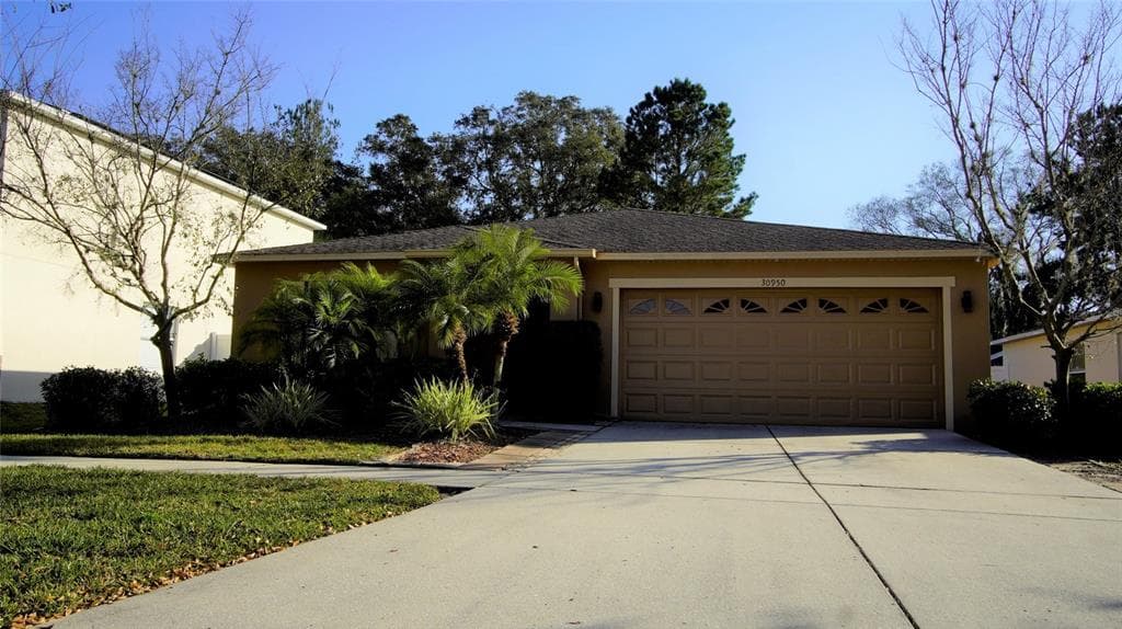 30950 MANDOLIN CAY AVENUE WESLEY CHAPEL, FL 33543