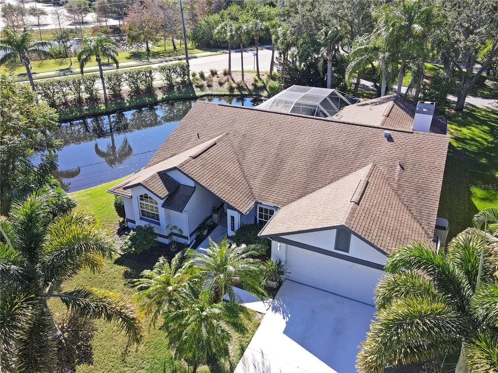 1992 PROMENADE WAY CLEARWATER, FL 33760