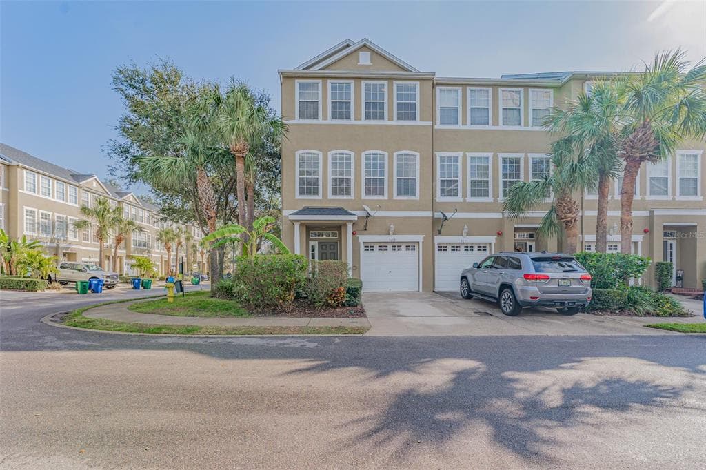 3057 POINTEVIEW DRIVE TAMPA, FL 33611