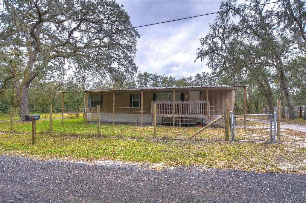 10153 HELENA STREET NEW PORT RICHEY, FL 34654