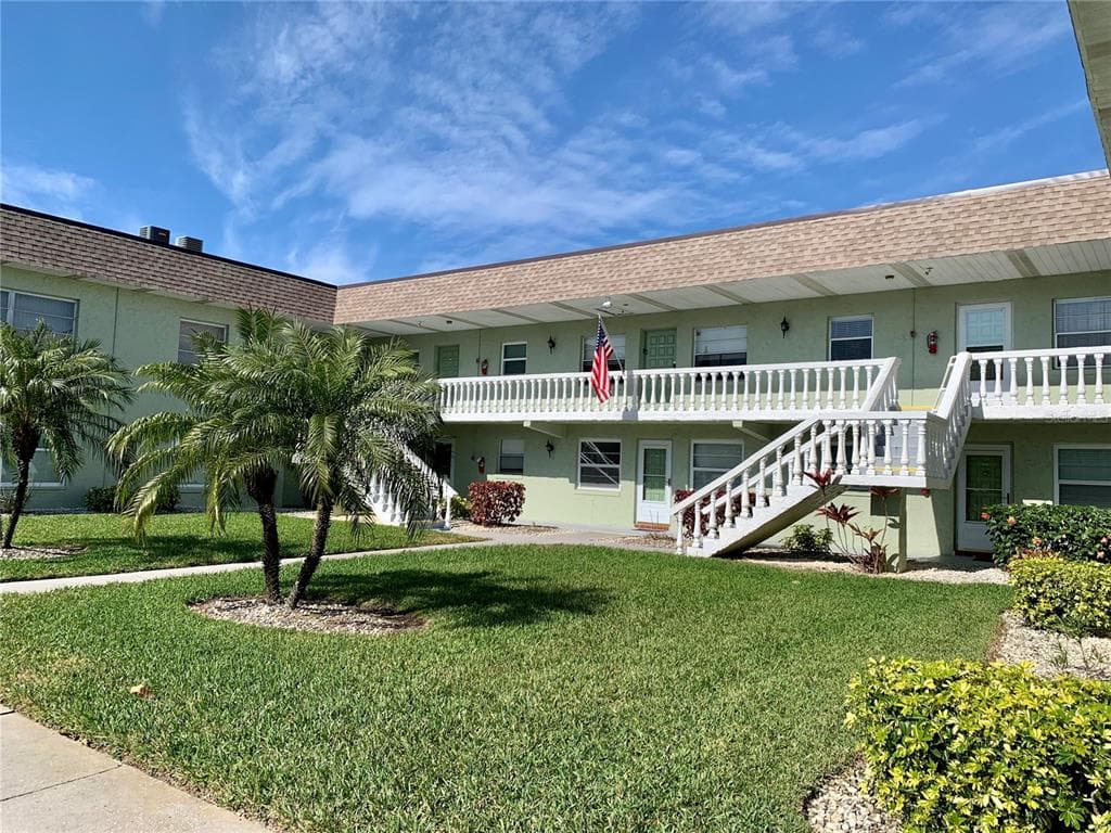 1250 S PINELLAS AVENUE UNIT 1013 TARPON SPRINGS, FL 34689