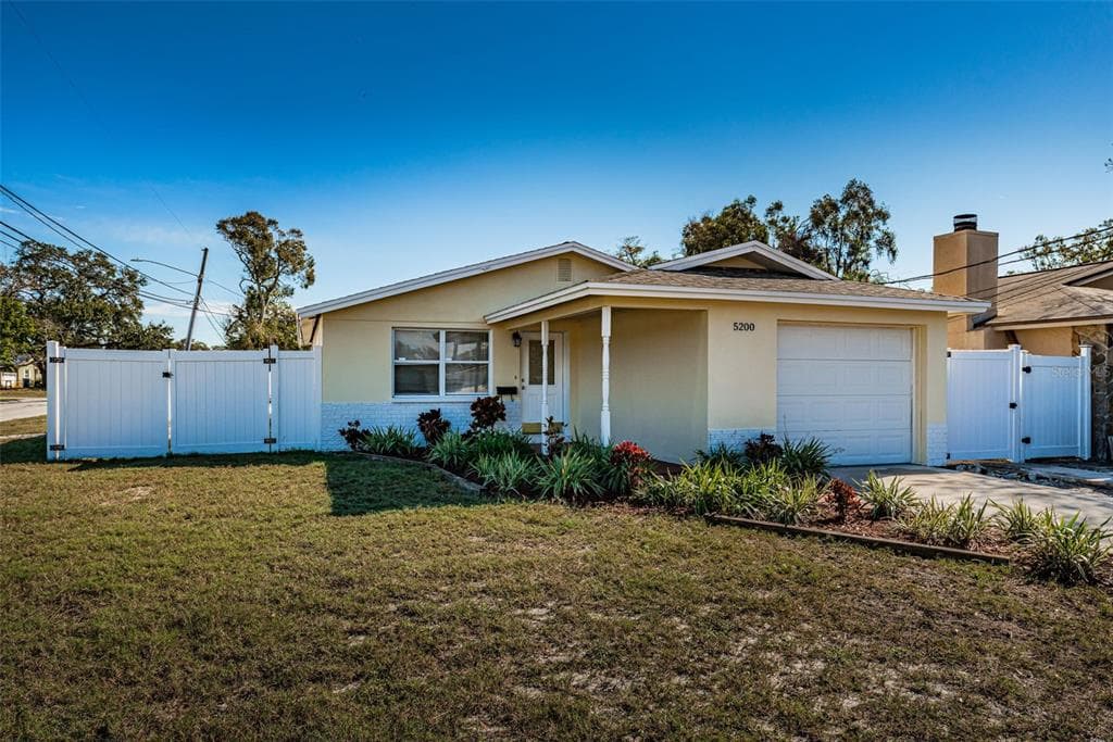 5200 6TH STREET S ST PETERSBURG, FL 33705