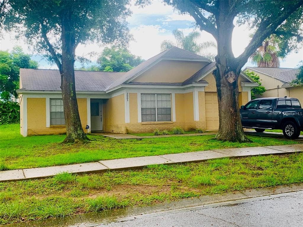 2005 PALADIN COURT VALRICO, FL 33594