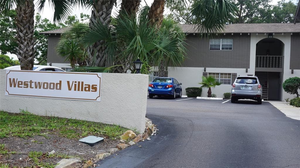 6006 1ST AVENUE S UNIT 22 ST PETERSBURG, FL 33707