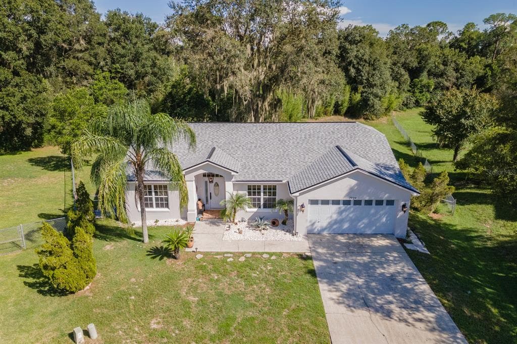 7929 RIDGEGLEN CIRCLE E LAKELAND, FL 33809