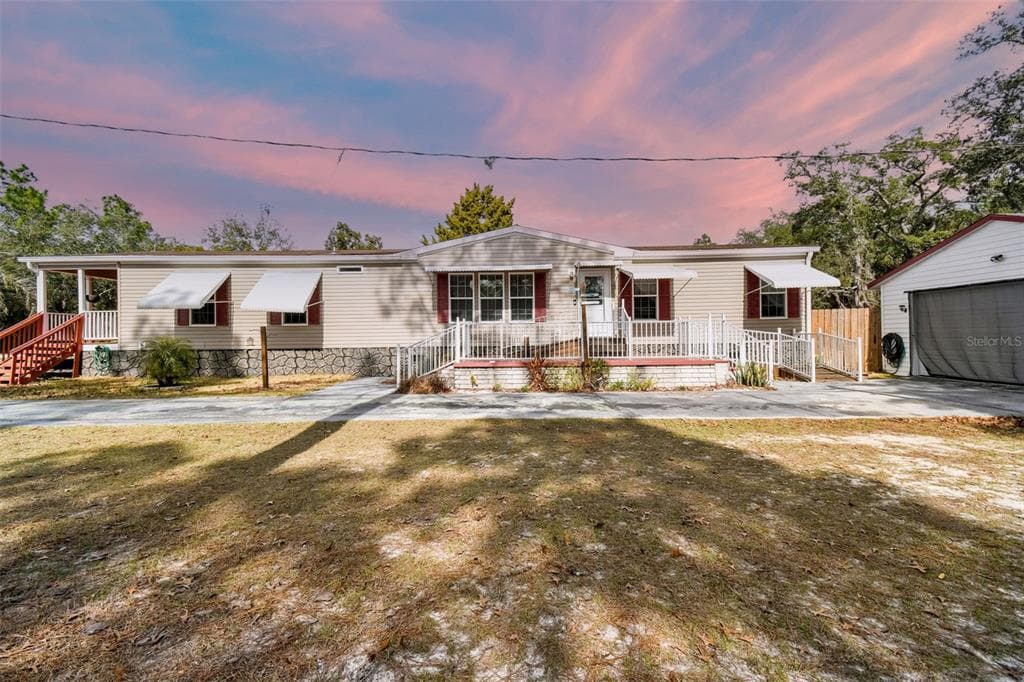 3376 MEMORY LANE SPRING HILL, FL 34606