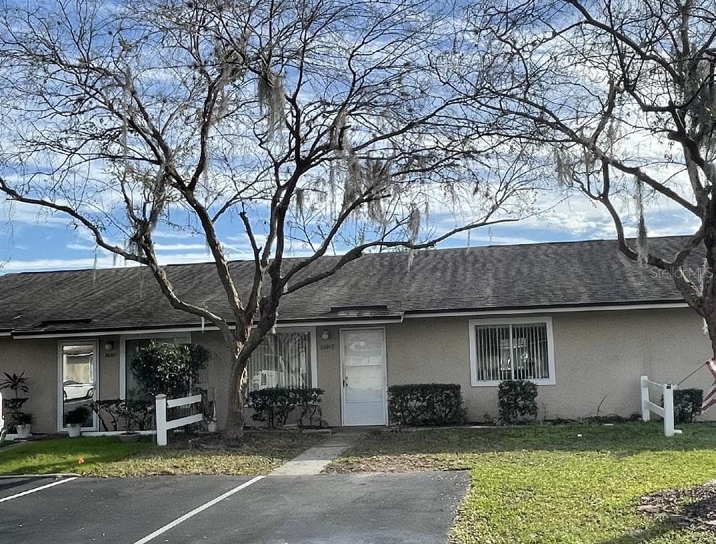 30013 TAVARES RIDGE BOULEVARD TAVARES, FL 32778
