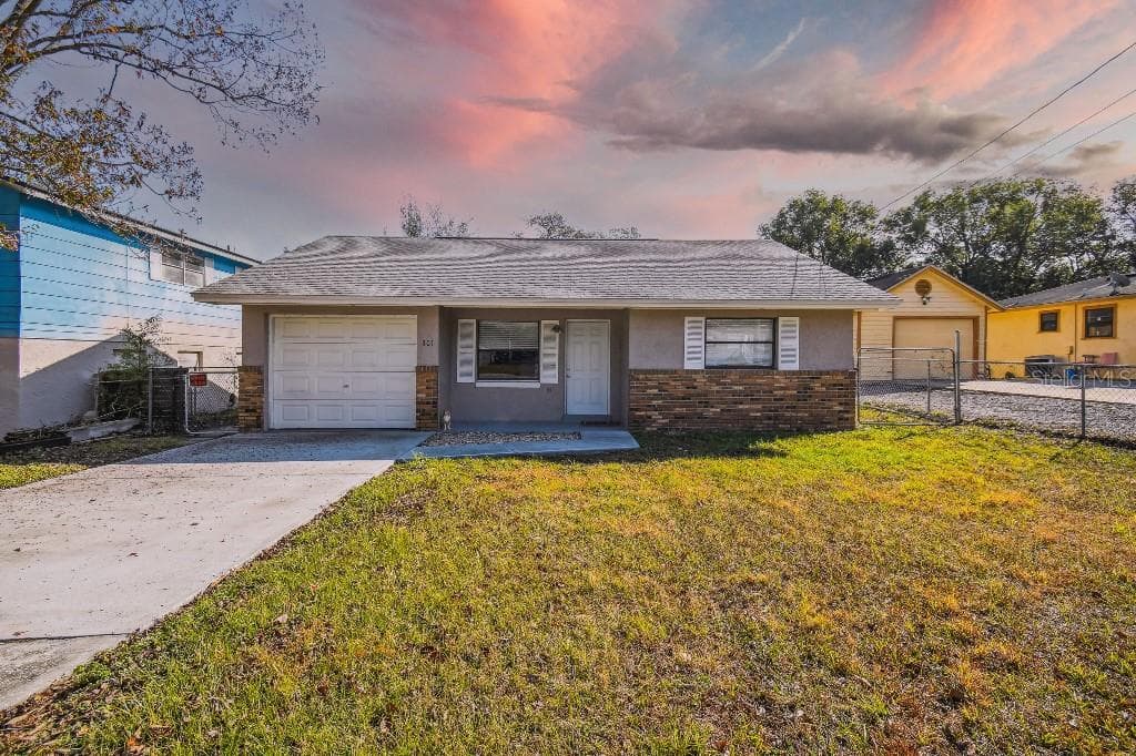 301 N NORMANDALE AVENUE ORLANDO, FL 32835