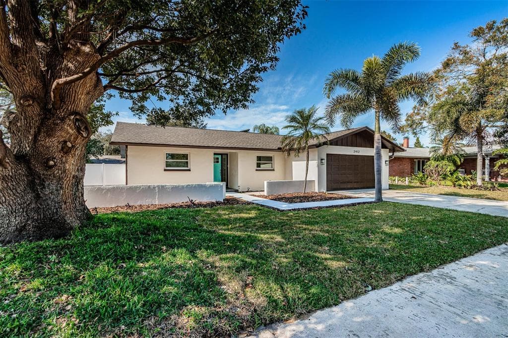 2412 TIMBERCREST CIRCLE E