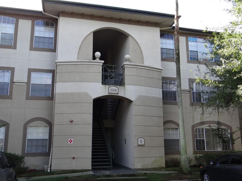 17106 CARRINGTON PARK DRIVE UNIT 618 TAMPA, FL 33647