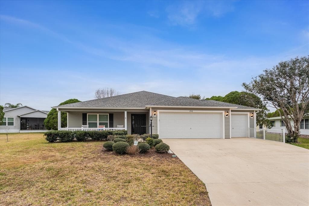 1310 DEBRA DRIVE LADY LAKE, FL 32159