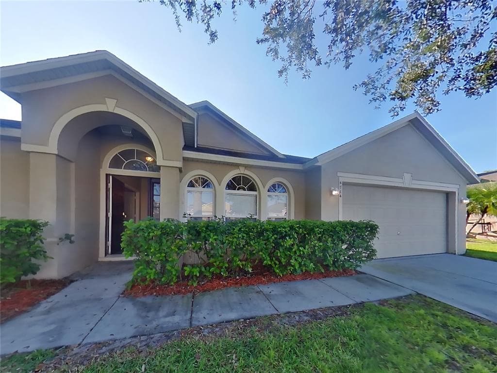 4714 ASHURST STREET KISSIMMEE, FL 34758