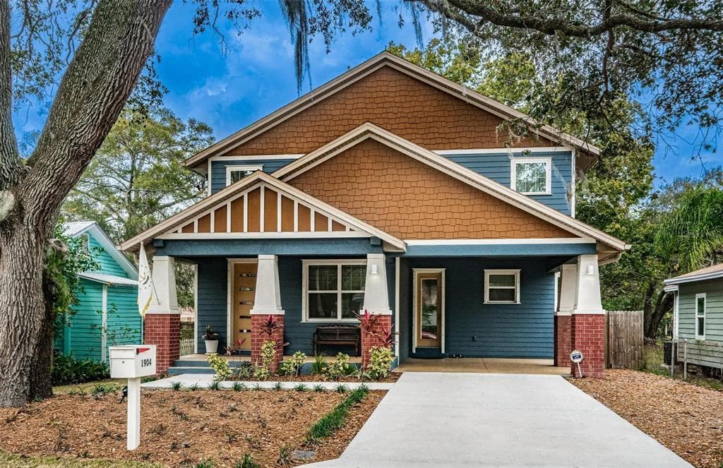 1904 E IDLEWILD AVENUE TAMPA, FL 33610