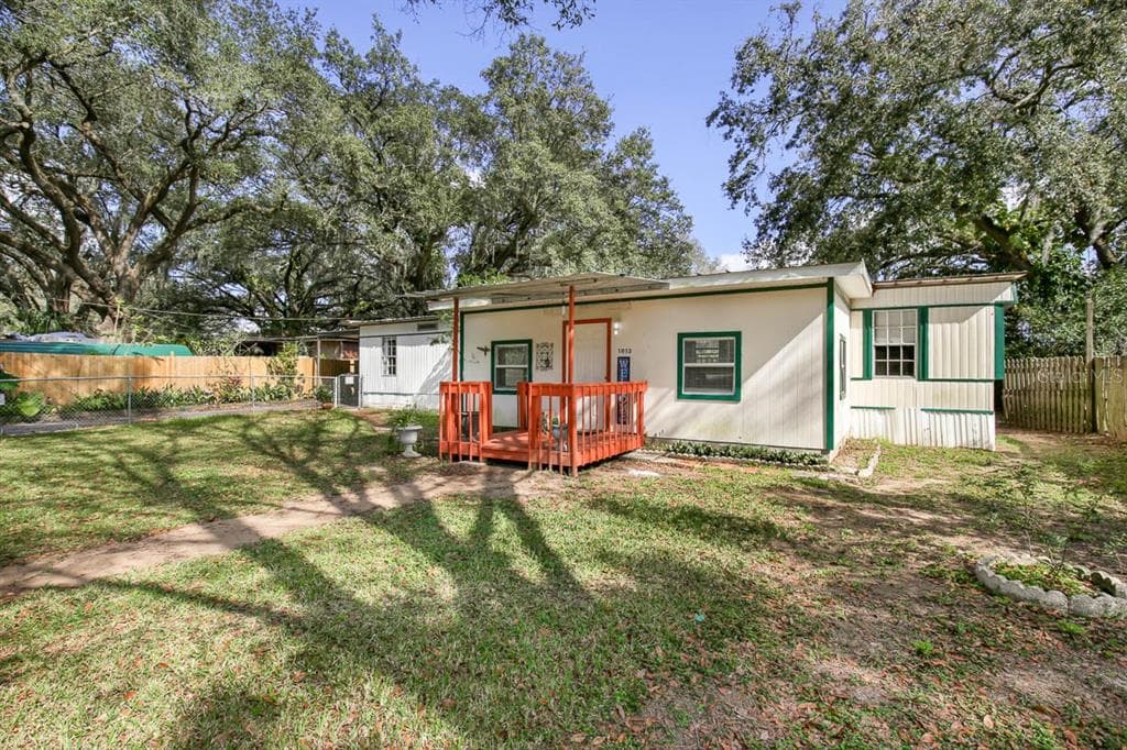 1013 BRINWOOD DRIVE SEFFNER, FL 33584