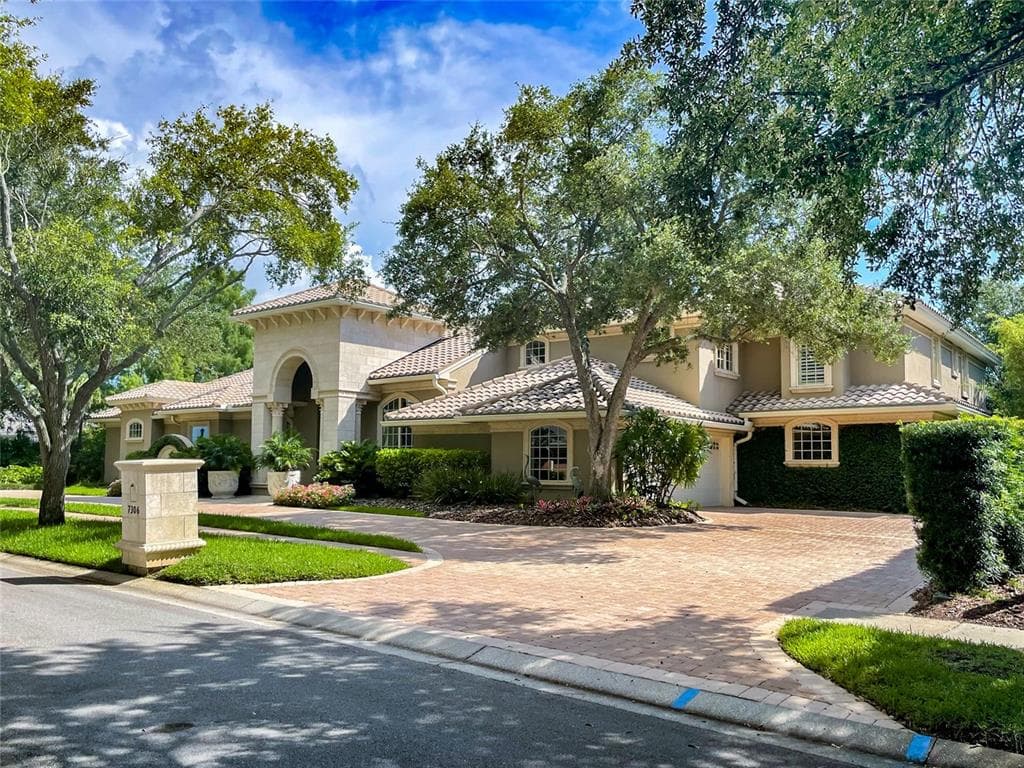 7306 SAWGRASS POINT DRIVE N PINELLAS PARK, FL 33782