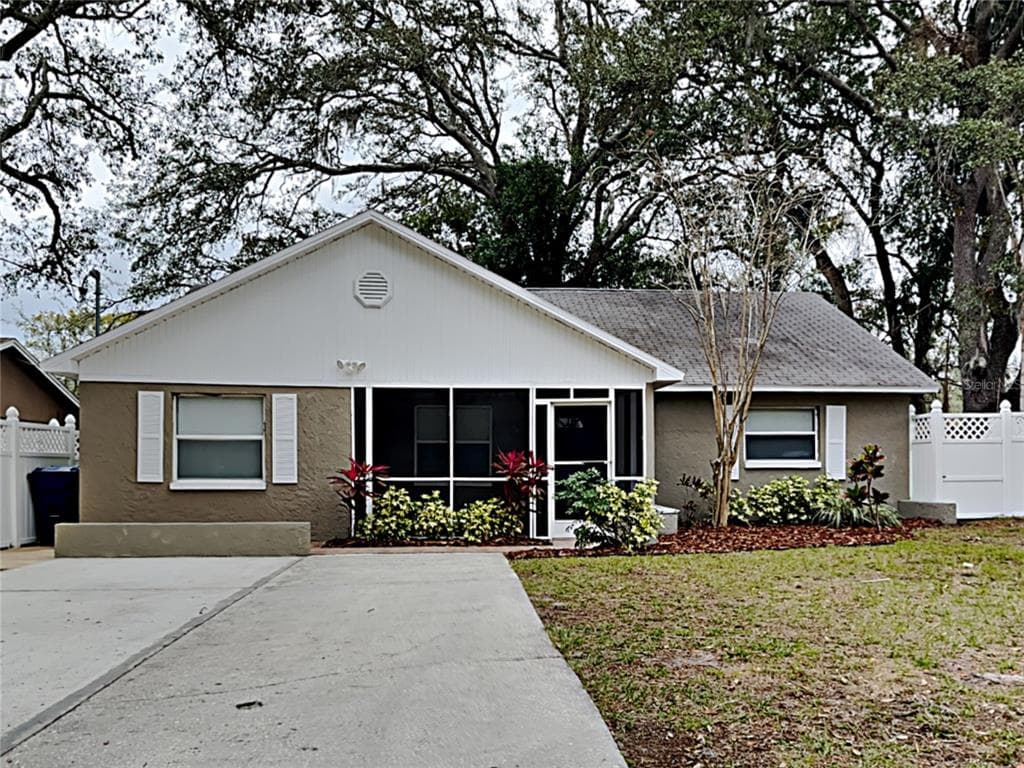 4206 E 98TH AVENUE TAMPA, FL 33617