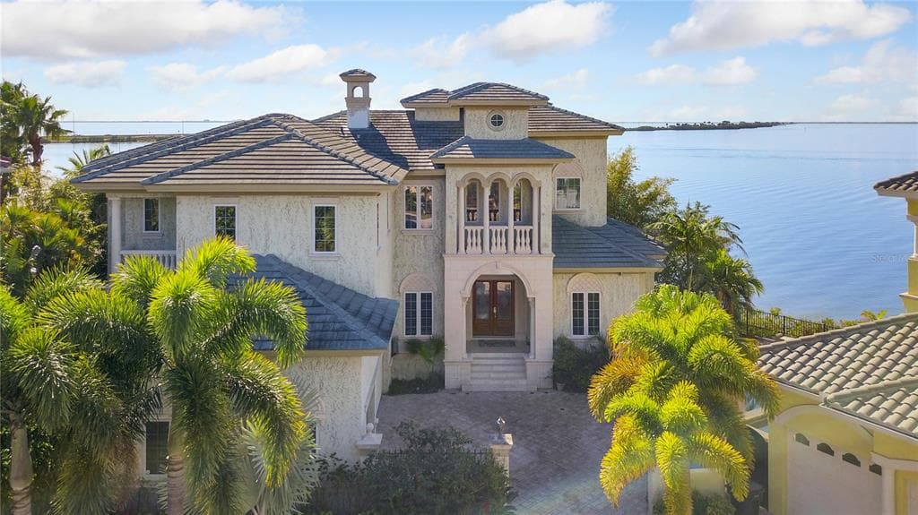 4102 CAUSEWAY VISTA DRIVE