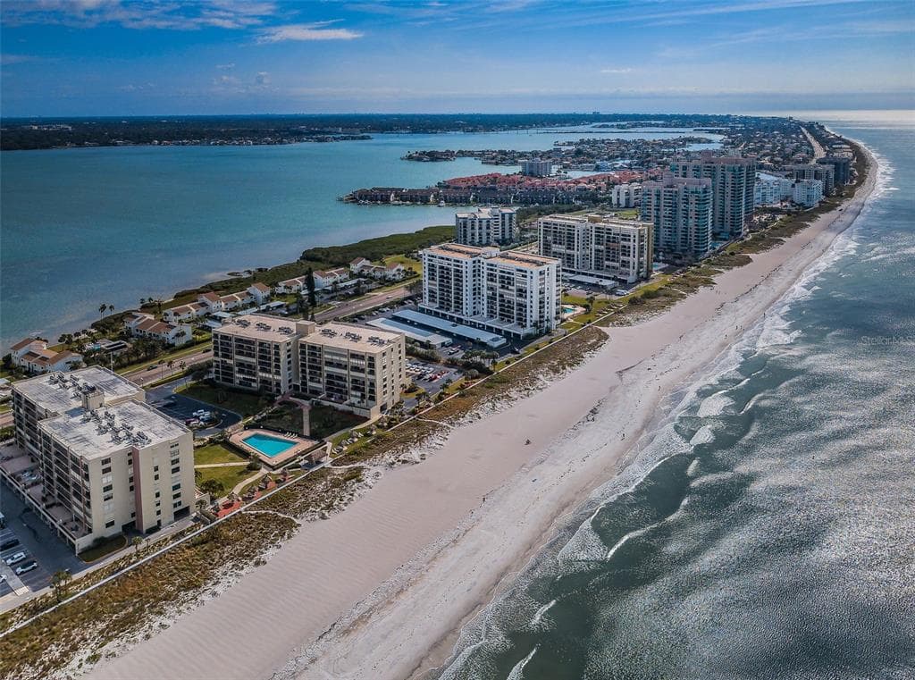 1430 GULF BOULEVARD UNIT 111 CLEARWATER, FL 33767