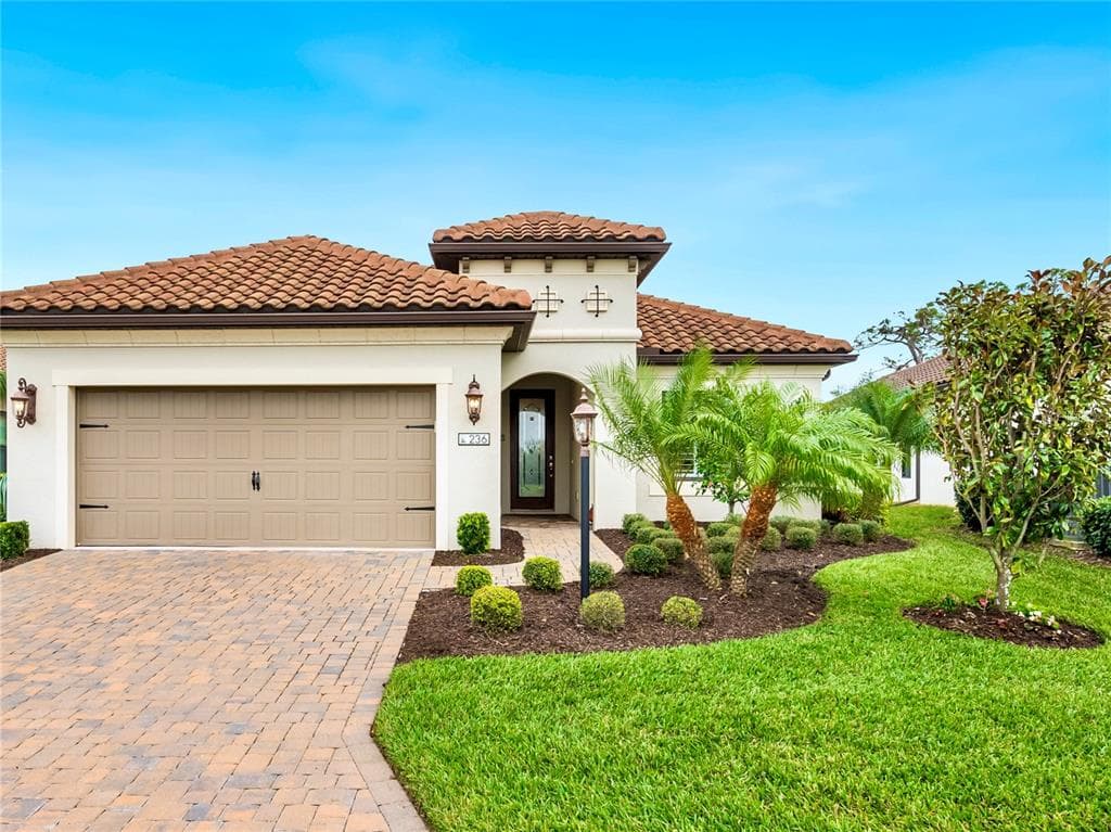 236 MALINA COURT NOKOMIS, FL 34275