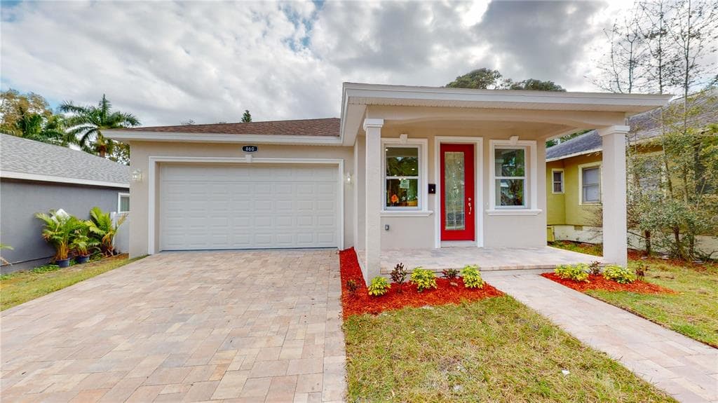 860 17TH AVE S ST PETERSBURG, FL 33701