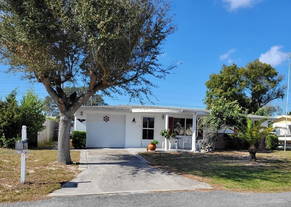 2154 DIXIE GARDEN LOOP HOLIDAY, FL 34690
