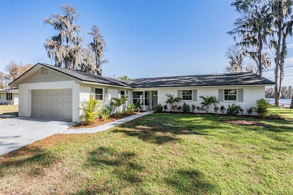 19265 BLOUNT ROAD LUTZ, FL 33558