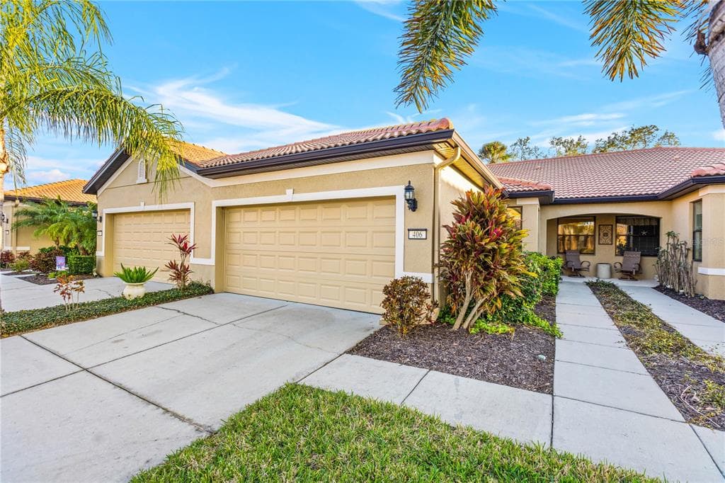 406 SENECA FALLS DRIVE APOLLO BEACH, FL 33572