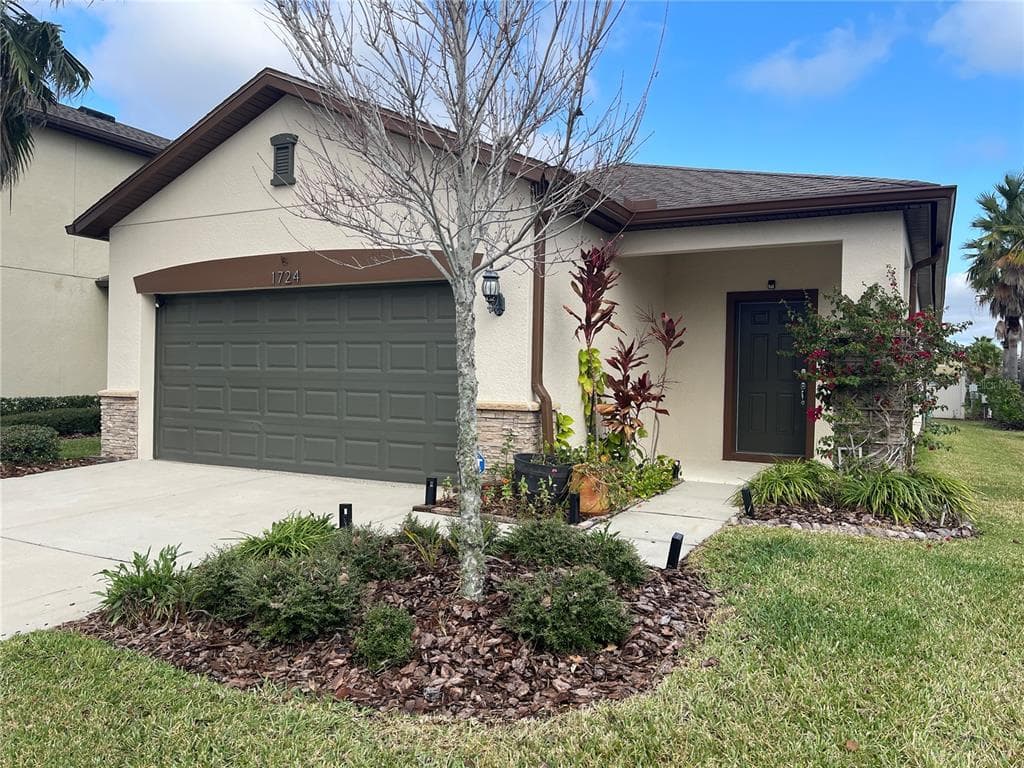 1724 PASSAGE KEY LANE RUSKIN, FL 33570