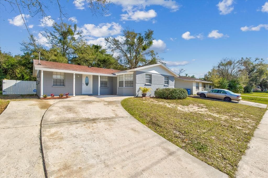 4419 JOHN BELL JR DRIVE TAMPA, FL 33610