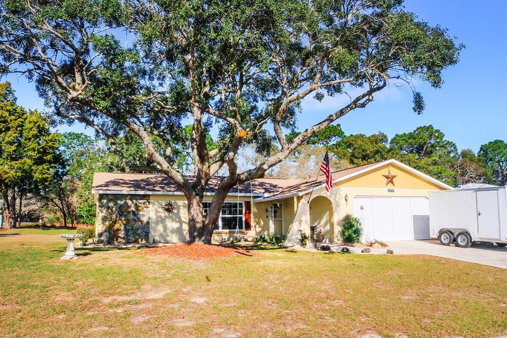 4395 CANDLER AVENUE SPRING HILL, FL 34609