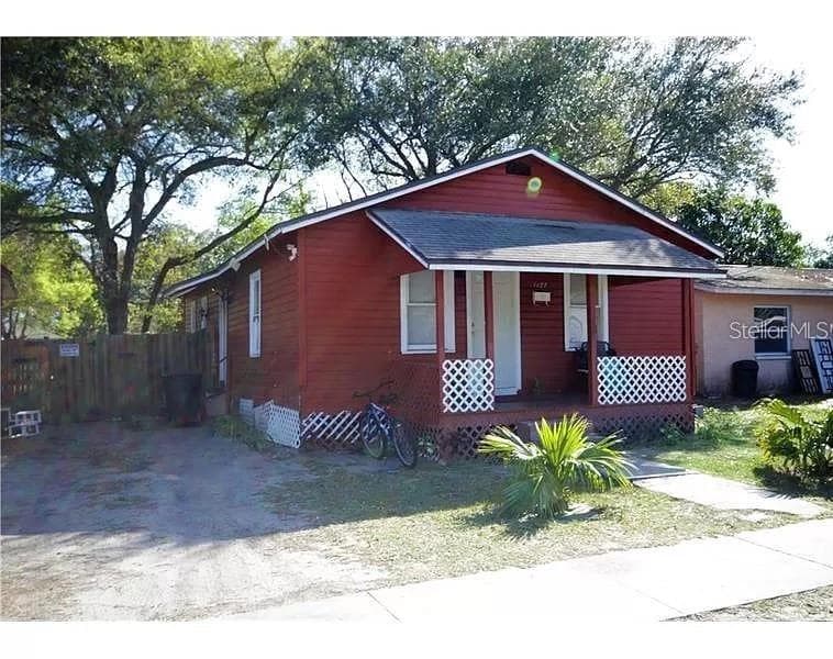 1127 CARLTON STREET CLEARWATER, FL 33755