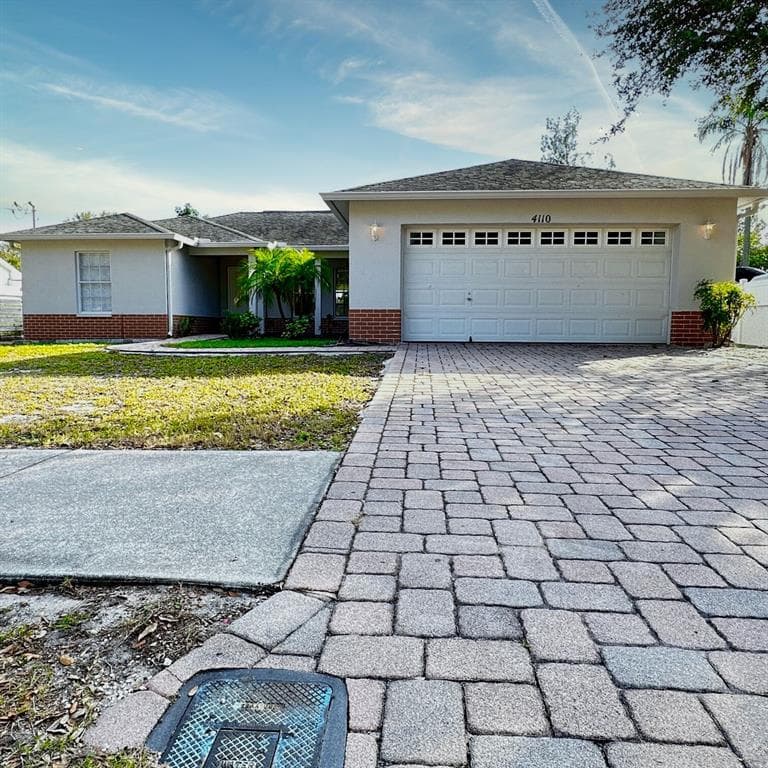 4110 W MANGO AVENUE