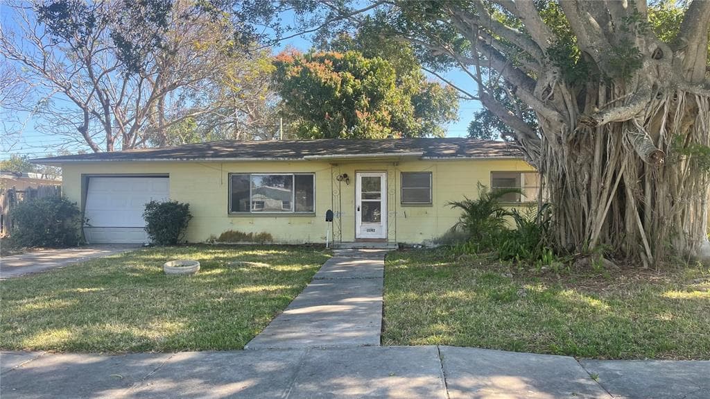 5592 5TH STREET S ST PETERSBURG, FL 33705