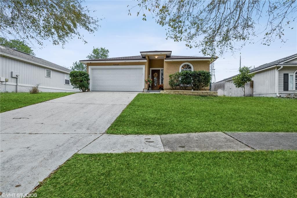 12023 CANCUN DRIVE JACKSONVILLE, FL 32225
