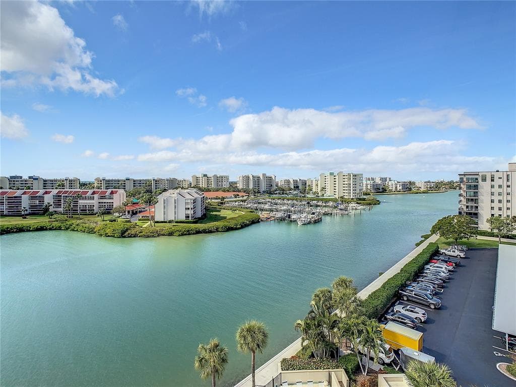 7400 SUN ISLAND DR S UNIT 804 SOUTH PASADENA, FL 33707