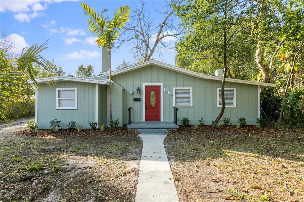 1764 29TH AVENUE N ST PETERSBURG, FL 33713