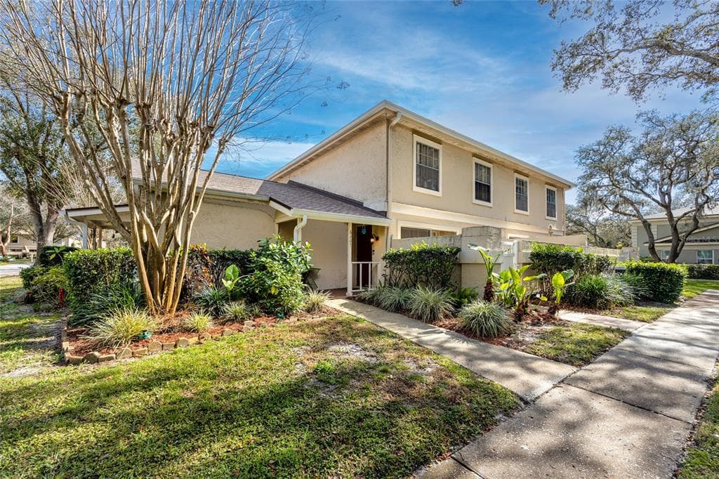 6205 GOLDENMOSS WAY UNIT 6205 TEMPLE TERRACE, FL 33617