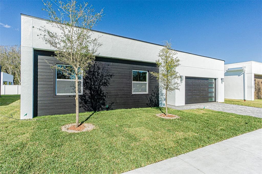 7641 CARON ROAD TAMPA, FL 33615