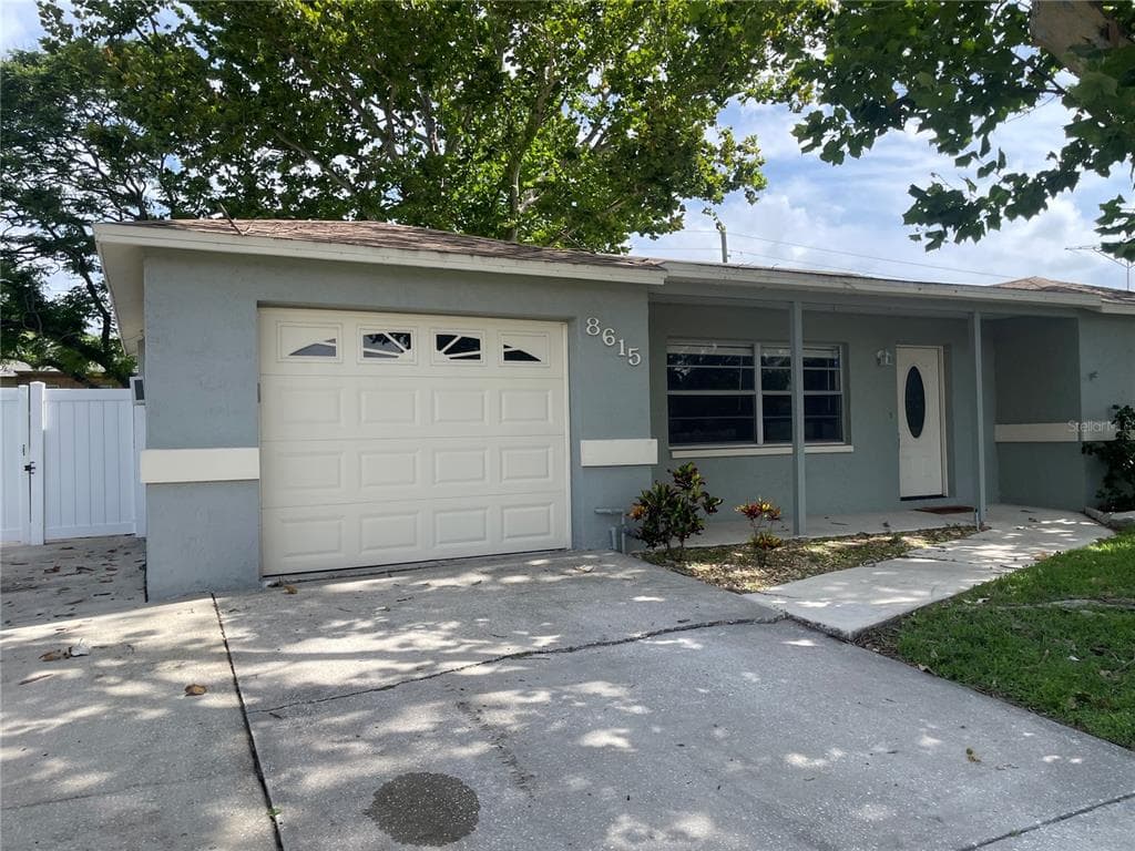 8615 WOODCREST DRIVE PORT RICHEY, FL 34668