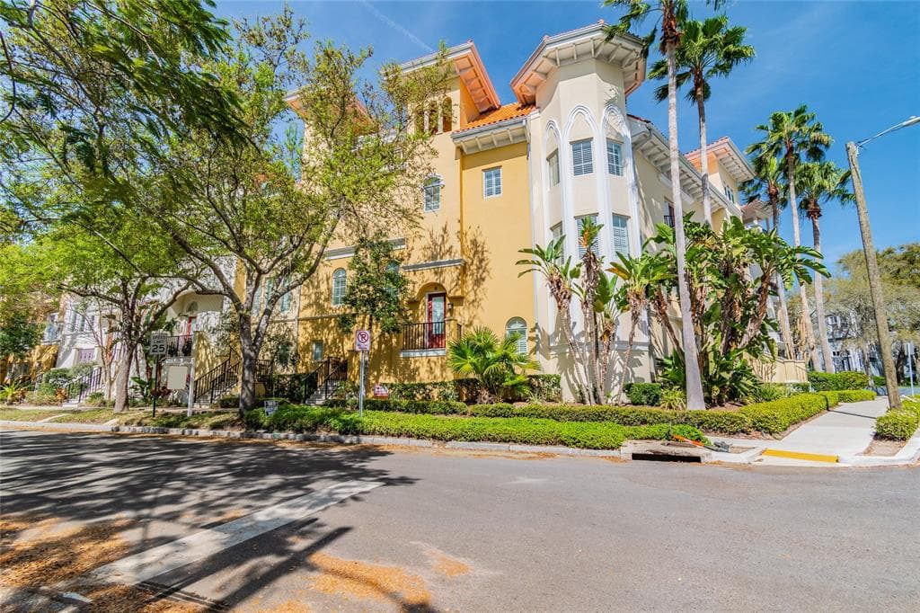 1001 S ROME AVENUE UNIT 11