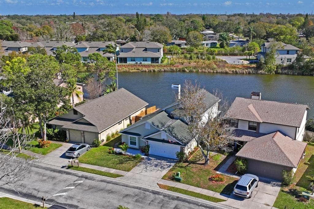 2257 SPRINGRAIN DRIVE CLEARWATER, FL 33763