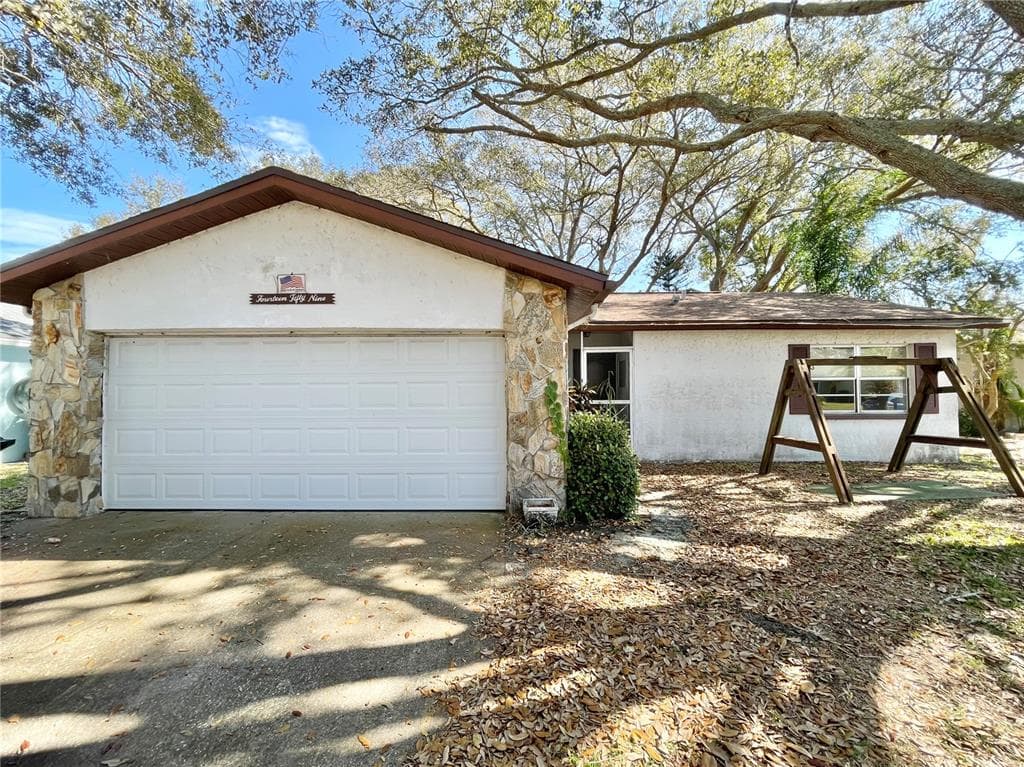 1459 WINDMOOR DRIVE DUNEDIN, FL 34698