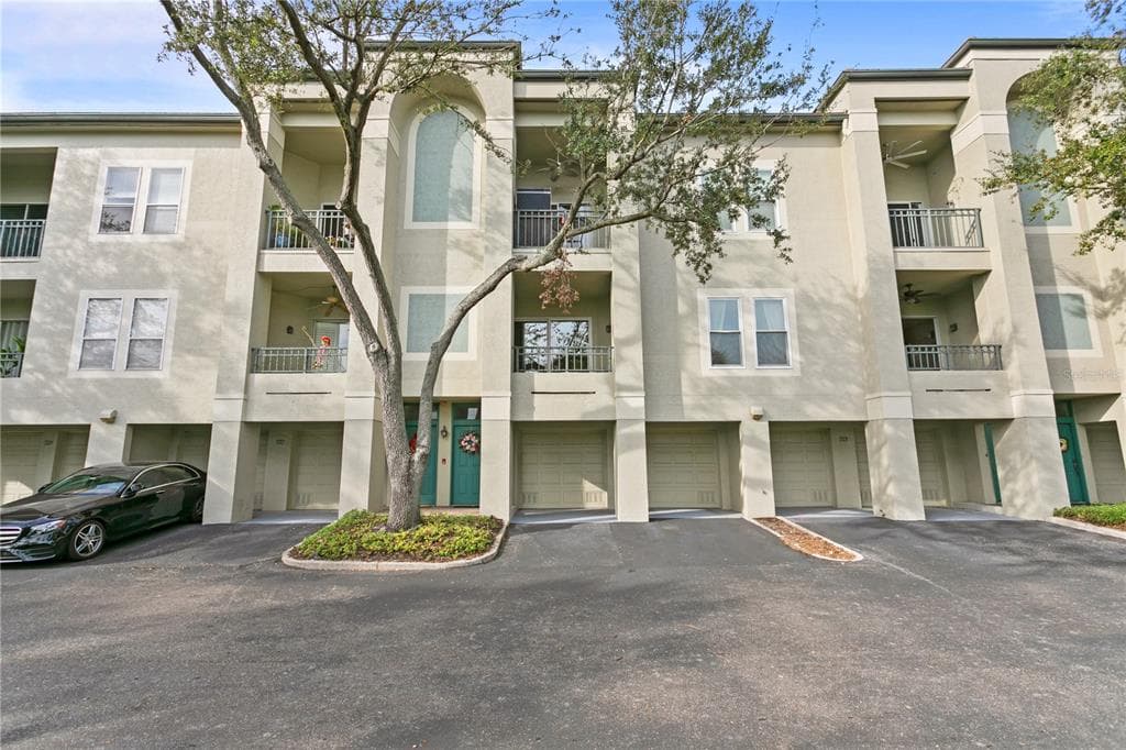 725 CRUISE VIEW DRIVE UNIT 725 TAMPA, FL 33602