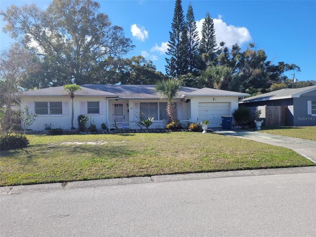 8 N NEPTUNE AVENUE CLEARWATER, FL 33765
